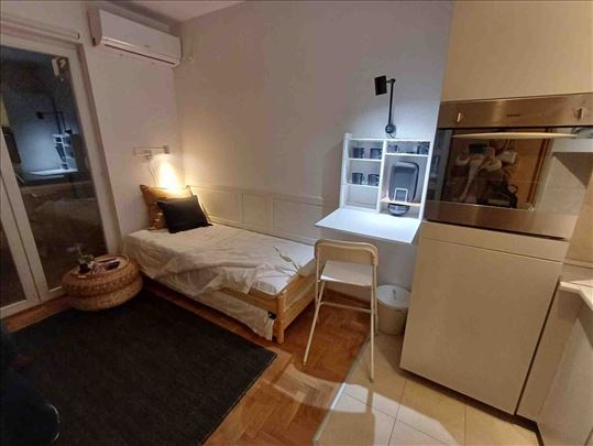 Kostolačka,lep,manji stan,kao studio ID#817969