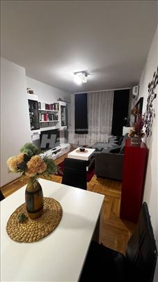 Vrhunski opremljen stan u Mirijevu