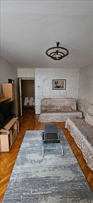 Izdajem stan blizu Medicinskog fakulteta