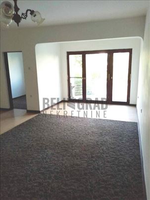 Odličan, trosoban, miran deo Pančeva