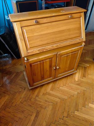 Sekretar radni sto
