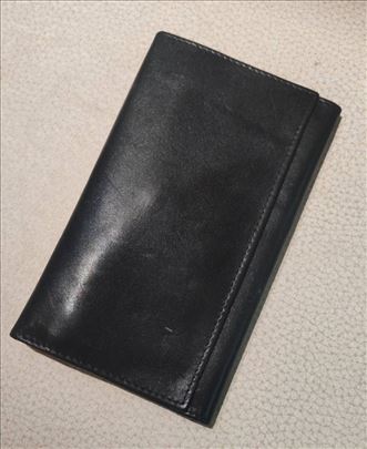 Crni kožni novčanik veći