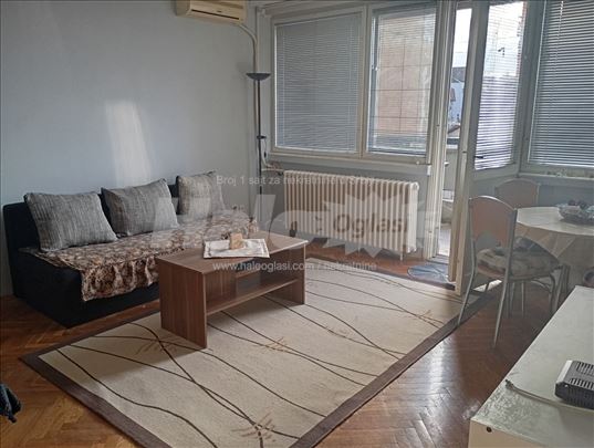 Jednosoban stan, Radovana Simiće Cige