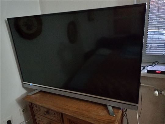 TV Grundig 49VLE6721BP smart