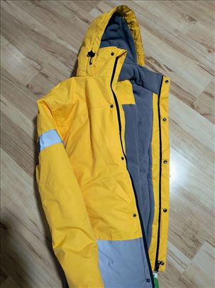 Glovo zimska jakna nova