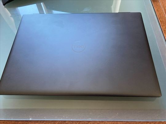 Prodajem laptop DELL Vostro 7620  ekran 16"