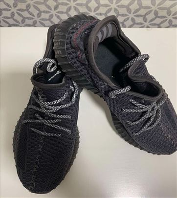 Adidas yeezy boost - 39 broj