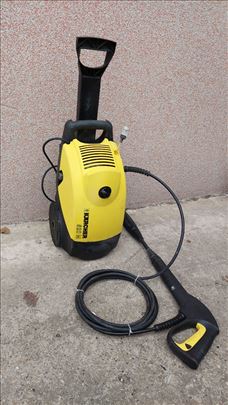 Perac pod pritiskom karcher 520 M