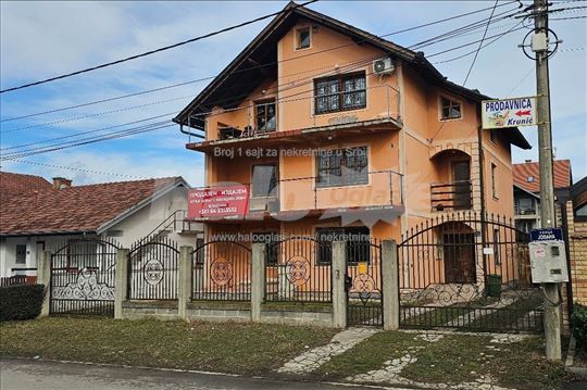 Kuca  270 m2 i magacin 250 m2