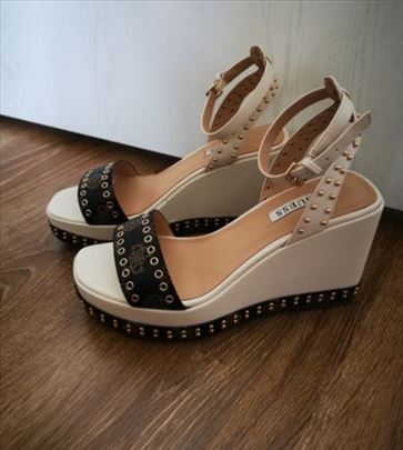 Guess sandale