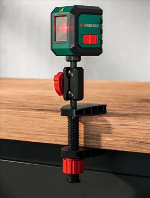 Laser sa ukrštenim linijama sa Tronozcem