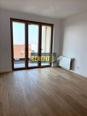 Odličan stan od 174.6m2,novogradnja-bez provizije