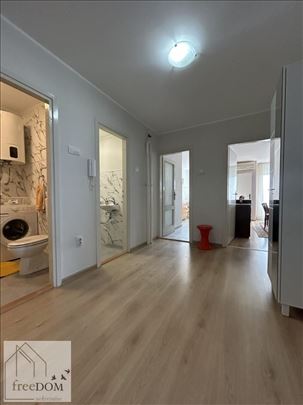 Troiposoban stan na odličnoj lokaciji