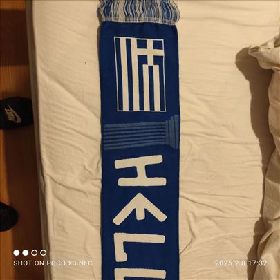 Prodajem navijački šal Hellas