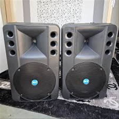 RCF ART 300 očuvane 300w rms, 600w muzičke snage, 