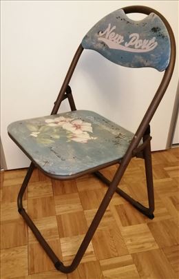 Prodajem stolice