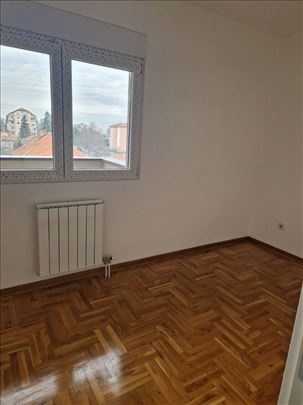 BORČA,kod Šopija,1-5, 40m2,III sprat,64.000e