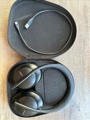 Bose 700