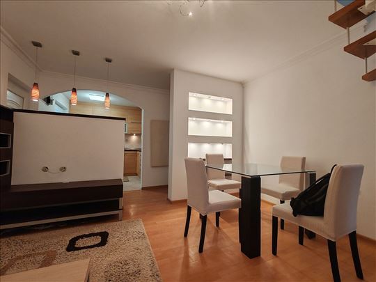 Centar,Hilandarska,duplex 65m2,2.5,pet frendly!