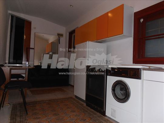 Jednosoban namesten stan kod Kalenic pijace