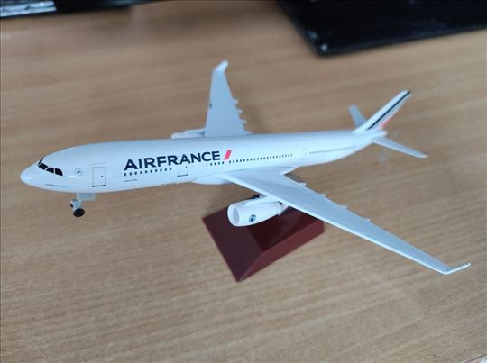 Air France metalna maketa aviona