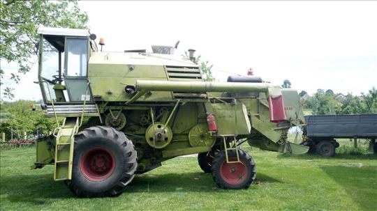 Claas Senator