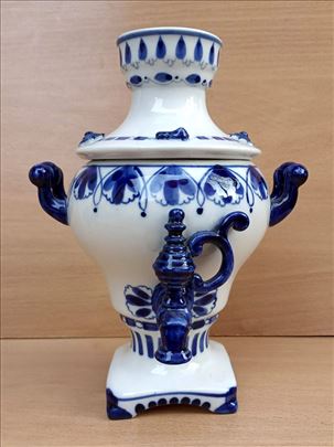 Skupocen GZHEL Porcelan rukom slikan SAMOVAR