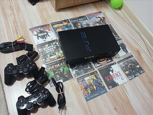 SONY Playstation 2 FAT / ČIPOVAN / 15 IGRICA 