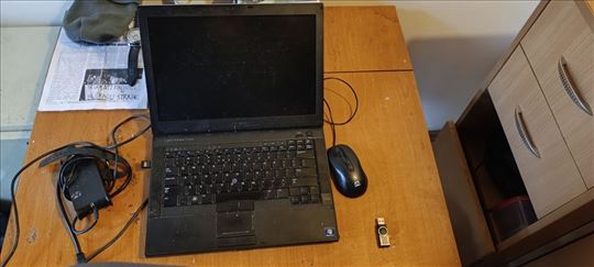 Laptop Dell Latitude E6410, 156GB HDD, 4GB RAM, i5