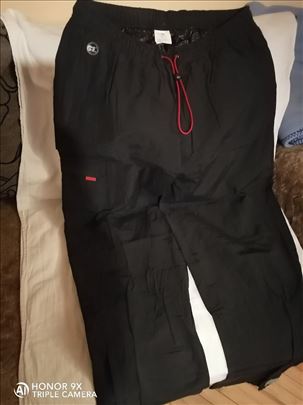 PVC pantalone, puniji materijal