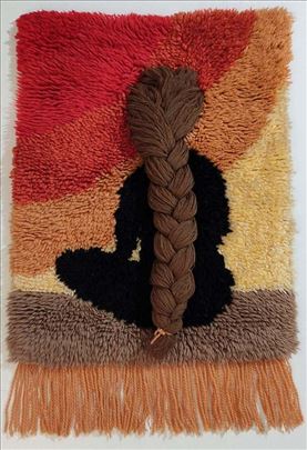 Tapiserija Devojka sa pletenicom 80x54 cm