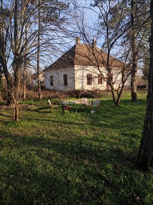 Obrenovac - Ratari, kuća sa placem