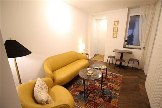 Luksuzan stan na Dorćolu sa dvoristem, ID 1203