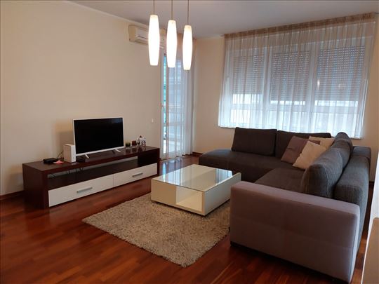 Park apartmani, lux, novogradnja, garaža, ID 13665