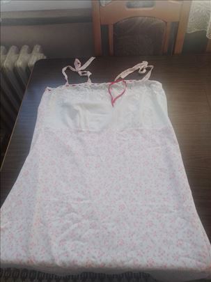 Belo roze haljina, na bretele