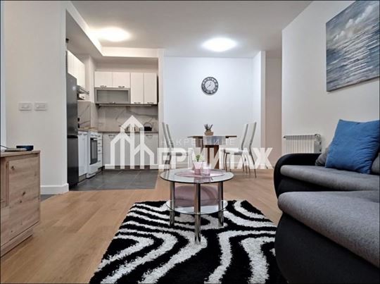 Petica | 60m2 | garaza