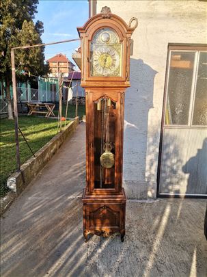 Grandfather ornamenti 