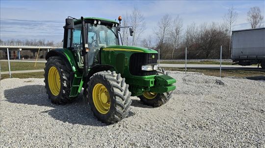 John Deere 6920