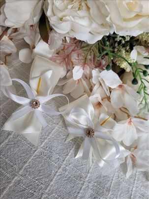 Cvetići za kićenje svatova-bež traka/bela kala