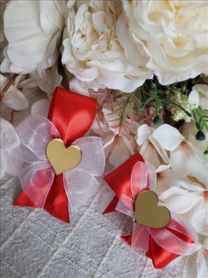 Cvetići za kićenje svatova-crvena boja/inicijali