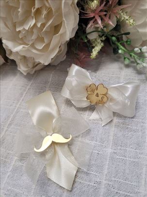 Cvetići za kićenje svatova-krem traka/inicijali