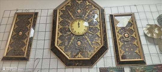 Dekorativan zidni sat trodelni kvarc 