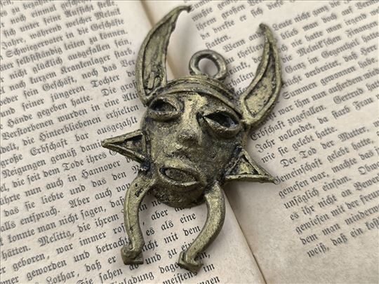 Bronzani ukras od 9 cm