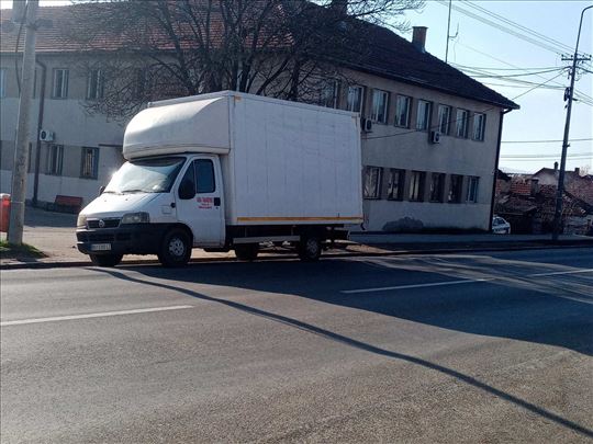 Selidbe i prevoz robe povoljno 