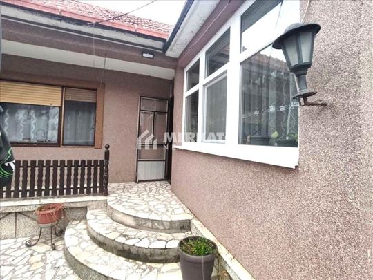 Prizemna, četvorosobna kuća 172m2, Stari Bagljaš I