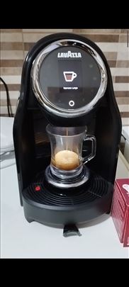 Kafe aparat Lavazza Firma