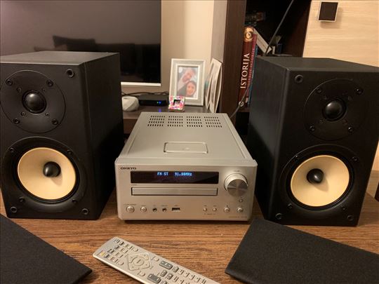 Onkyo DR-645 izuzetan uredjaj donet iz Austrije