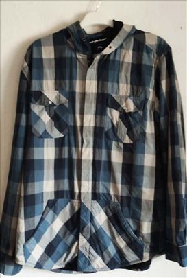 Chapter jakna, duks vel. XL/XXL Ima postavu