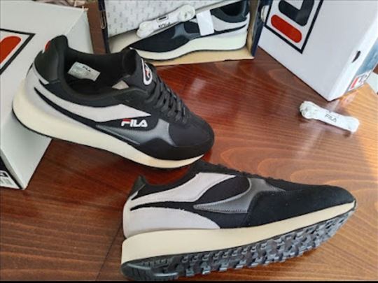 Fila crne, muške patike, soulrunner -  45