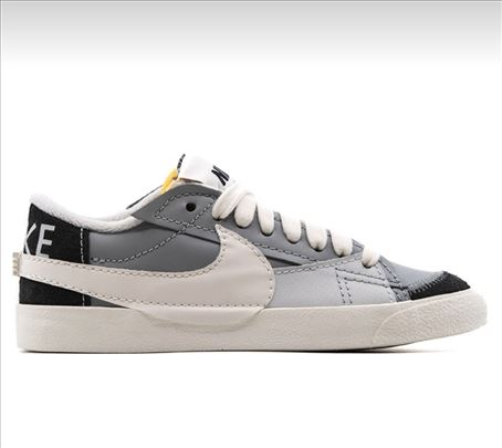 Nike blazer low 77 jumbo SE, belo/sivo kožne 43 